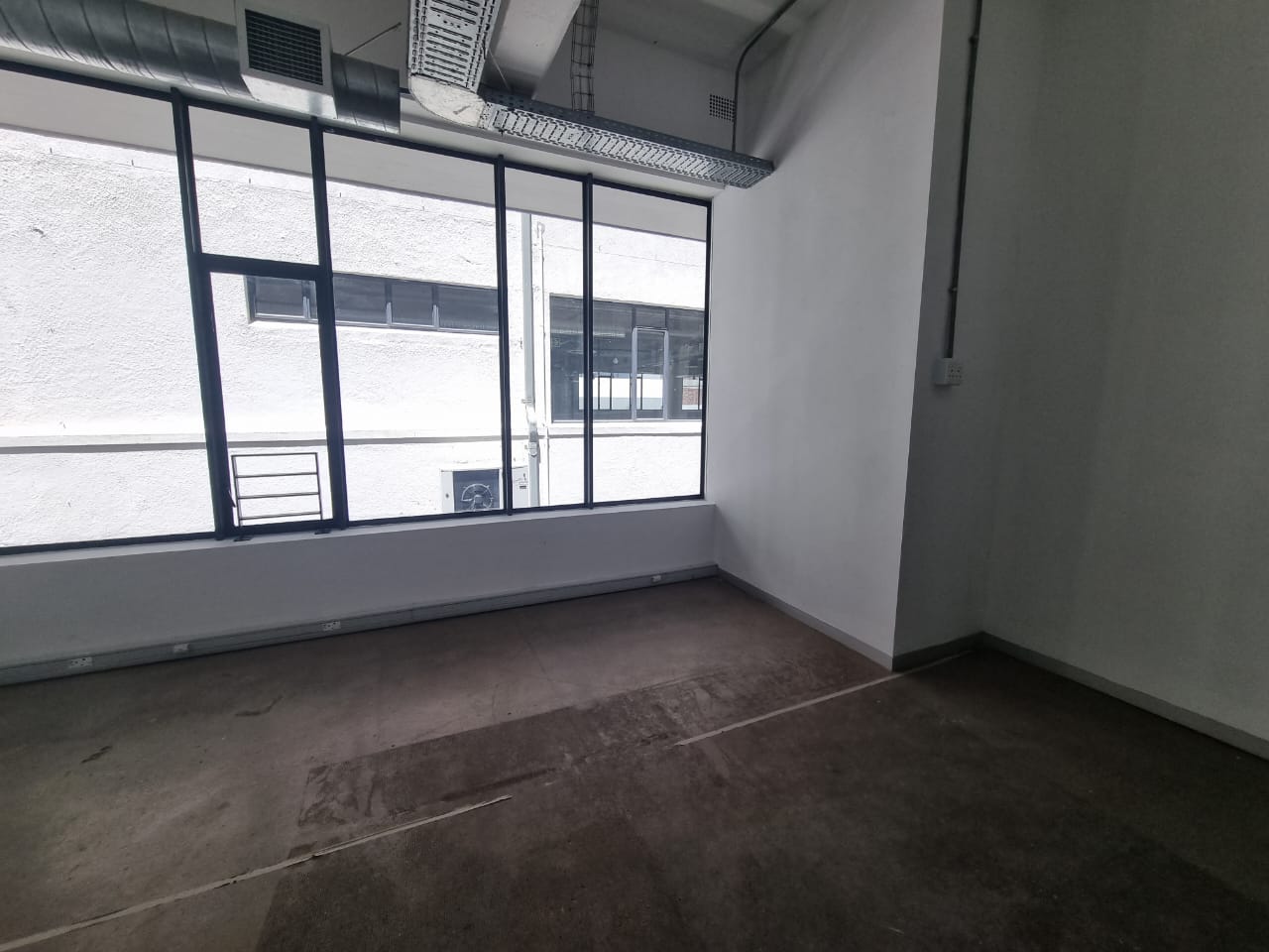 To Let commercial Property for Rent in Salt River Western Cape